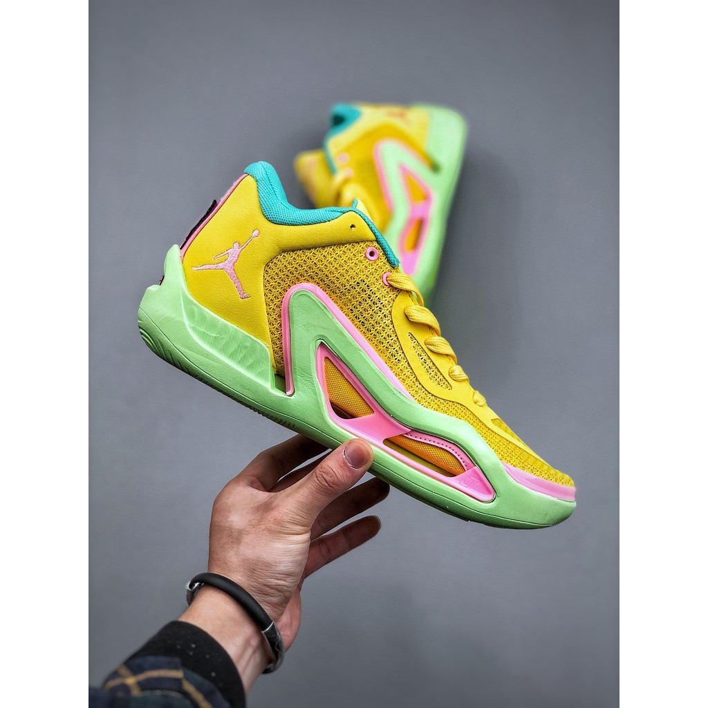 รองเท้าJordan Tatum 1 สำหรับผู้ชาย ออกแบบเพื่อบาสเก็ตบอล