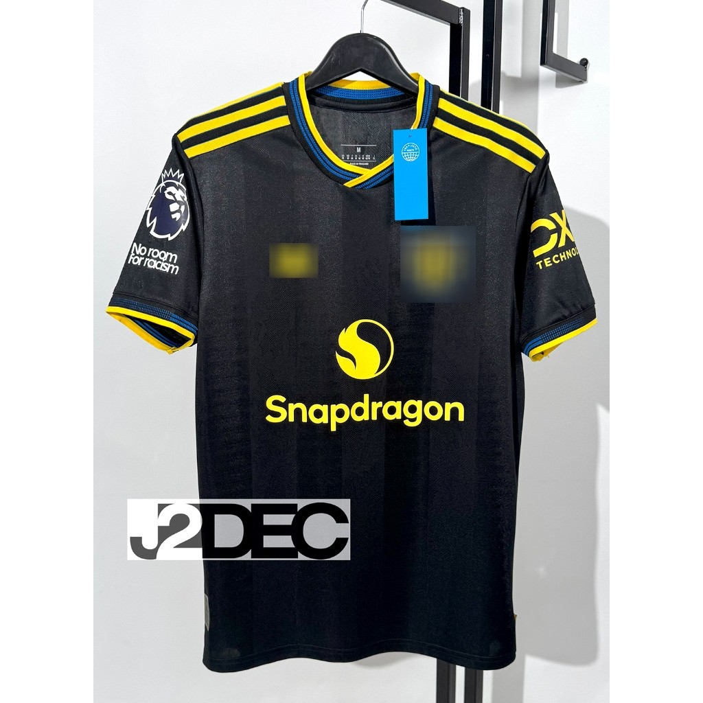 เสื้อทีมฟุตบอลแมนยู ฤดูกาล 2025/26 มาใหม่! มีชื่อนักเตะ 'เอล'