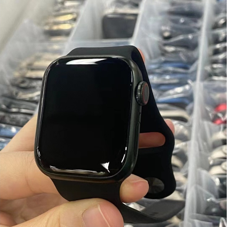 นาฬิกาสปอร์ตมือสอง S3 /S4 / S5 / SE / Series 3 Series 4 Series 5 มือสอง ขนาด 38mm 42mm 40mm 44mm