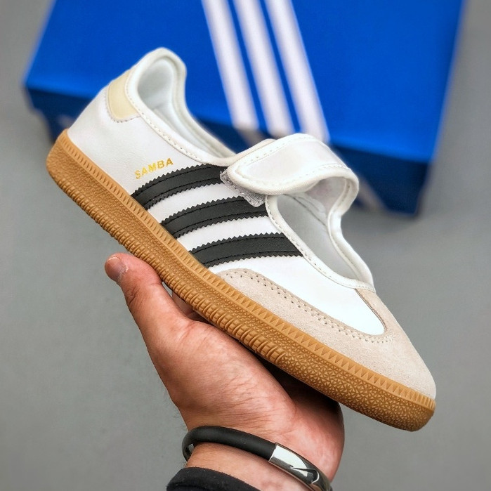 รองเท้าผ้าใบสไตล์ลำลองJR7339