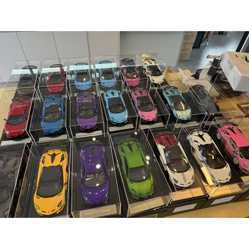 DM 1/18 Lamborghini svj Lamborghini Taurus SVJ Limited Edition โมเดลรถจําลอง