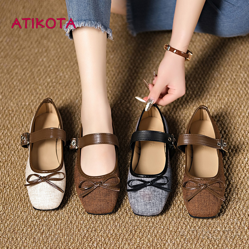 Atikota รองเท้าแบนแฟชั่นสำหรับผู้หญิง ออกแบบสง่าและอเนกประสงค์ มีโบว์ตกแต่ง สบายเท้า