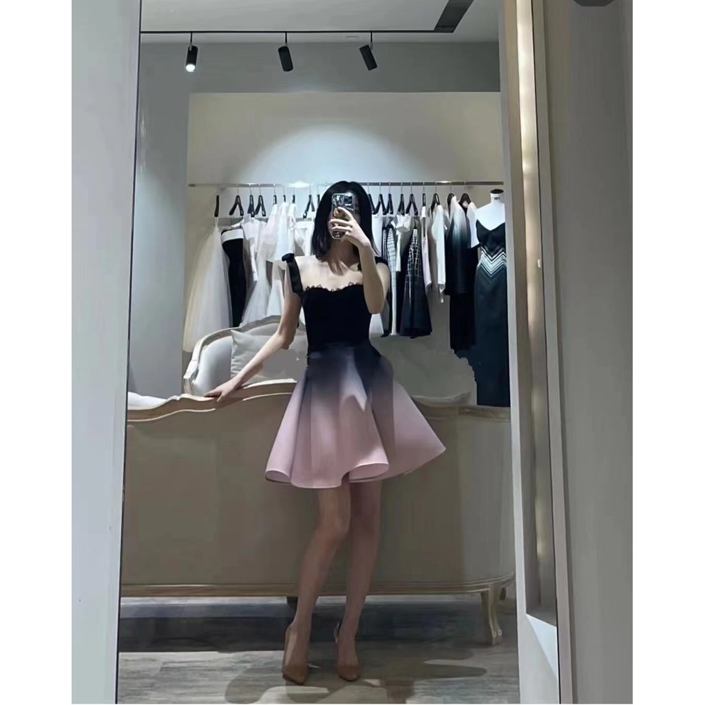 T Thailand Street Wear Niche Design สีดําสีชมพูกระโปรงร่มไล่ระดับสีขนาดใหญ่ Hem Fluffy Princess กระโ