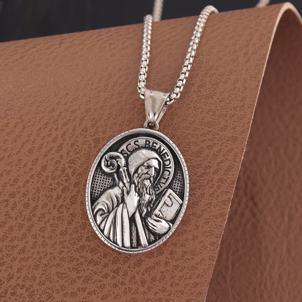 St. Simple Mens St. Gullitopher สร้อยคอจี้รูปไข่ Nordic Mythology สีเงินแกะสลักสร้อยคอสร้อยคอเครื่อง