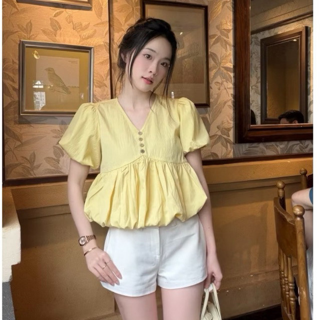เสื้อเชิ้ตคอวีผู้หญิง Hottrend เสื้อฟักทองอ่อนเยาว์ แฟชั่นผู้หญิง M3003