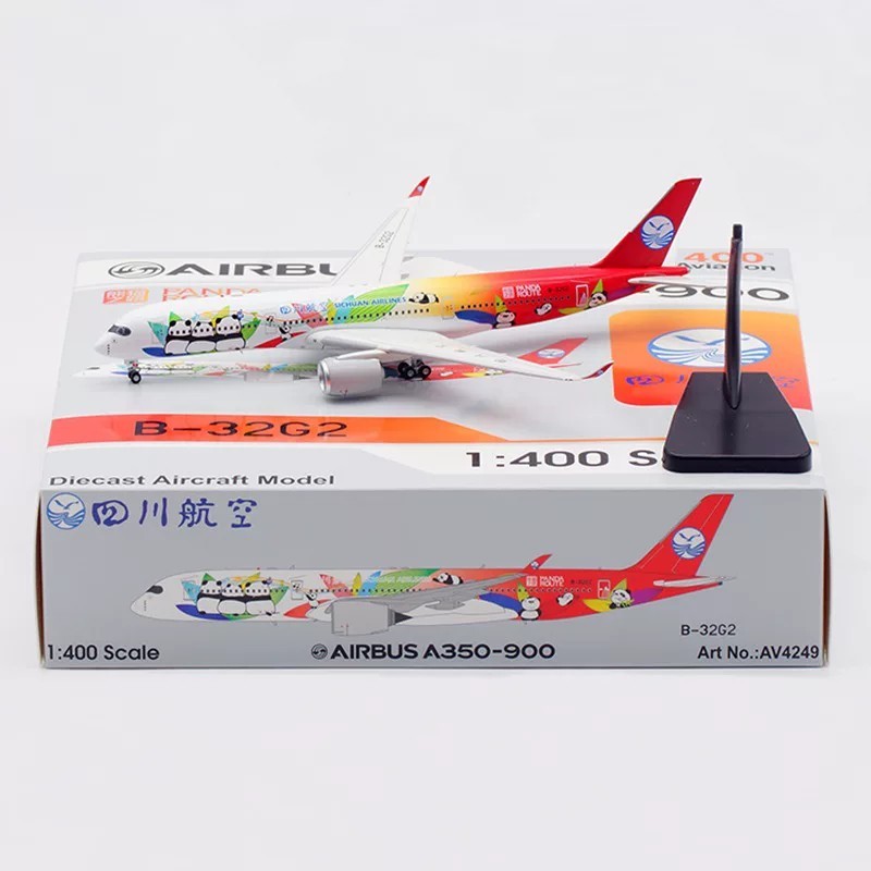 AV 1: 400 B-32G2 Sichuan Airlines A350-900 Panda Road Painter < Bear Six} Alloy สินค้าสําเร็จรูปโมเด