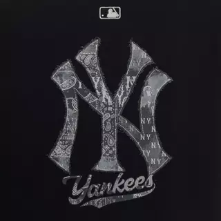 MLB เสื้อยืด ยูนิเซ็กซ์ Summer Paisley Big Lux Over Fit T-Shirts รุ่น 3ATSX0763 50BKS สีดำ