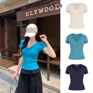 MOSESQUEEN โมเสส ราชินี โดปามีน เสื้อยืดคอวีแขนสั้นผ้าถักสําหรับผู้หญิงในฤดูร้อนรูปแบบใหม่สลิมฟิตทําให้แบน ๆ มีกระดุมดีไซน์อเนกประสงค์และด้านบนมีสไตล #63902