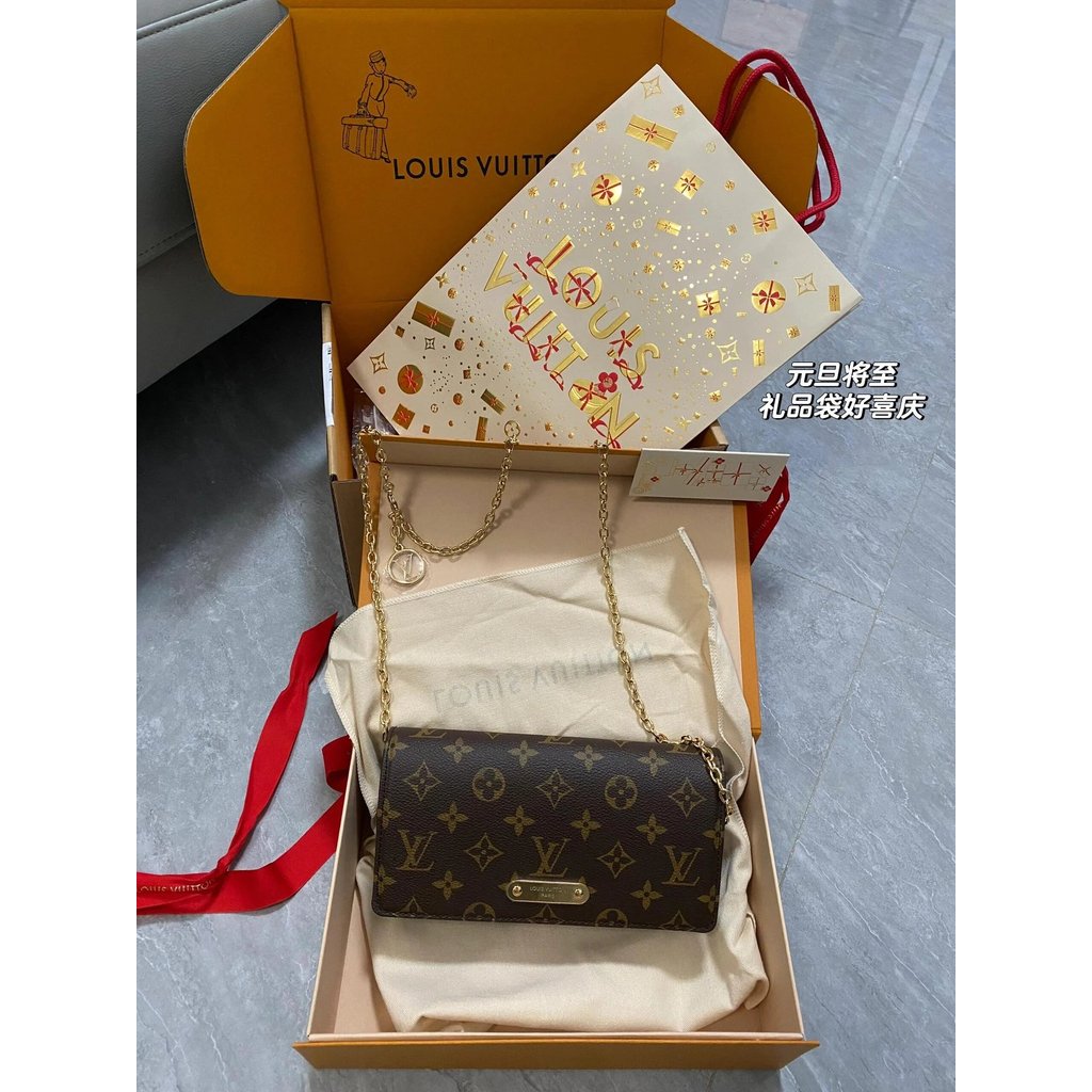 Real Label Chip lily Woc Chain Bag, Summer Coming Soon, Very Seasonal Bag, First Look ที่ภาพหลัก, ขน