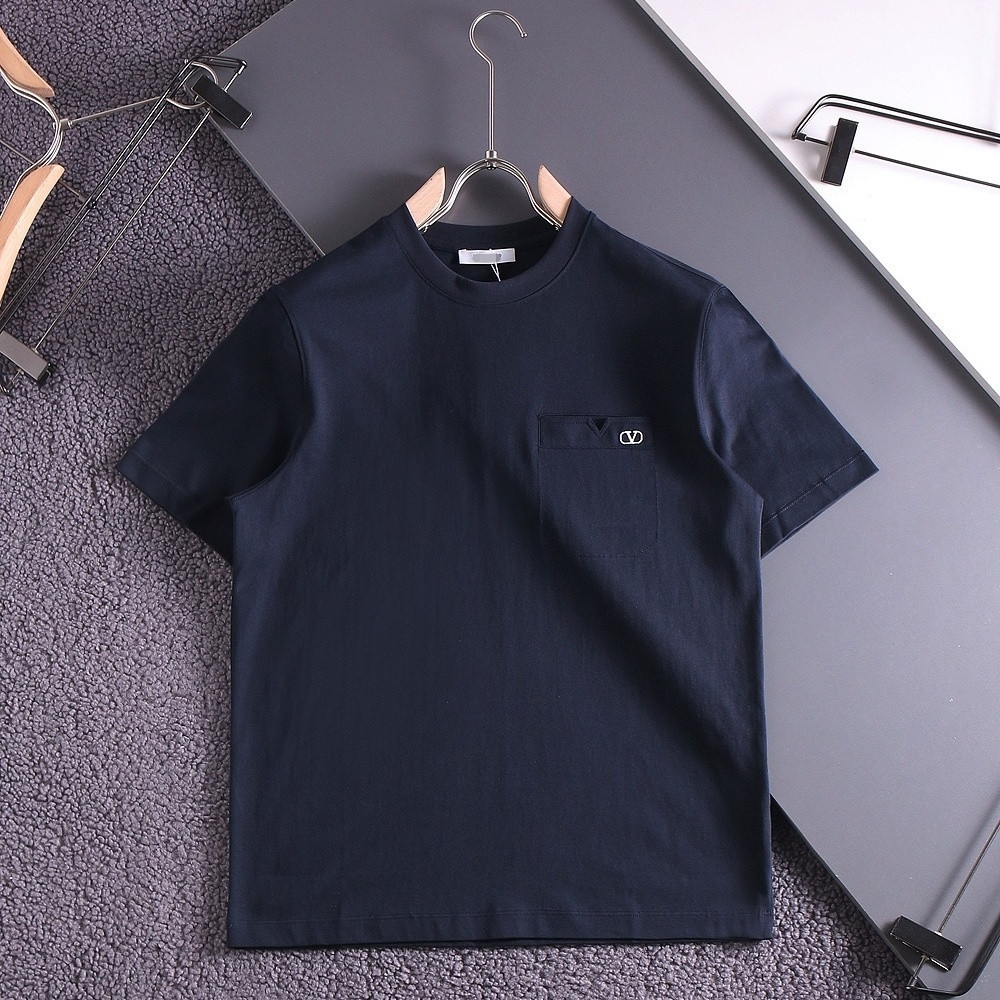 0HK4 VALT** 2026New Men's T Casual versatile simple men's shirt with embroidered pocket, round neck,