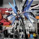 ] ฟิกเกอร์กันดั้ม Freedom HG Strike Freedom Mecha Model Unicorn Assembly Freedom Warrior กันดั้ม2026