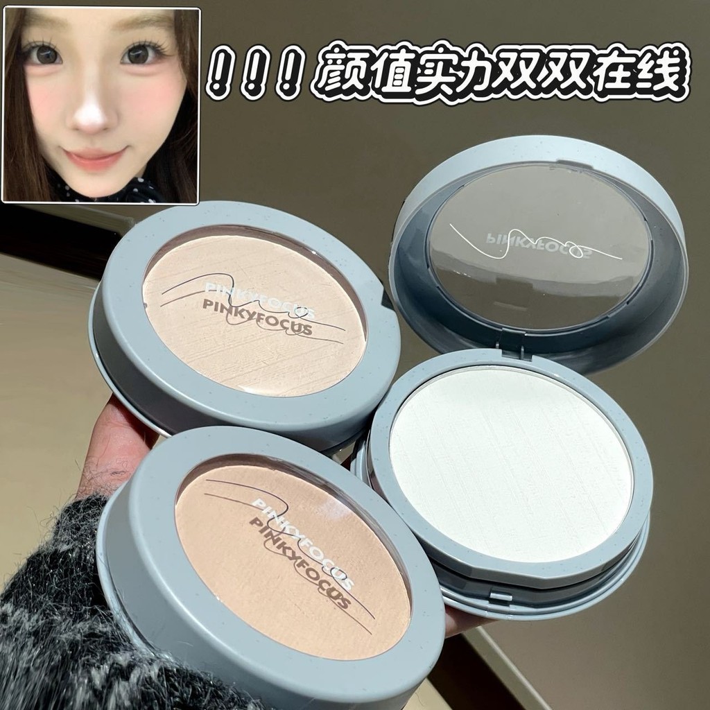 PINKYFOCUS PINKYFOCUS Feather Soft Condensing Fixing แต่งหน้า Pressed Powder Oil Control กันน้ํา Swe
