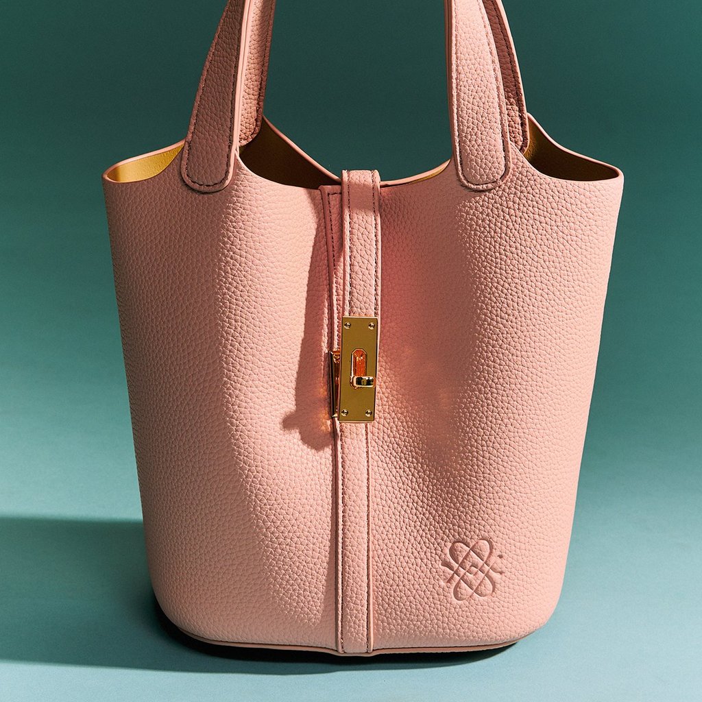[Pomelo] กระเป๋าถือหนังทรงถัง / Small Bucket Bag