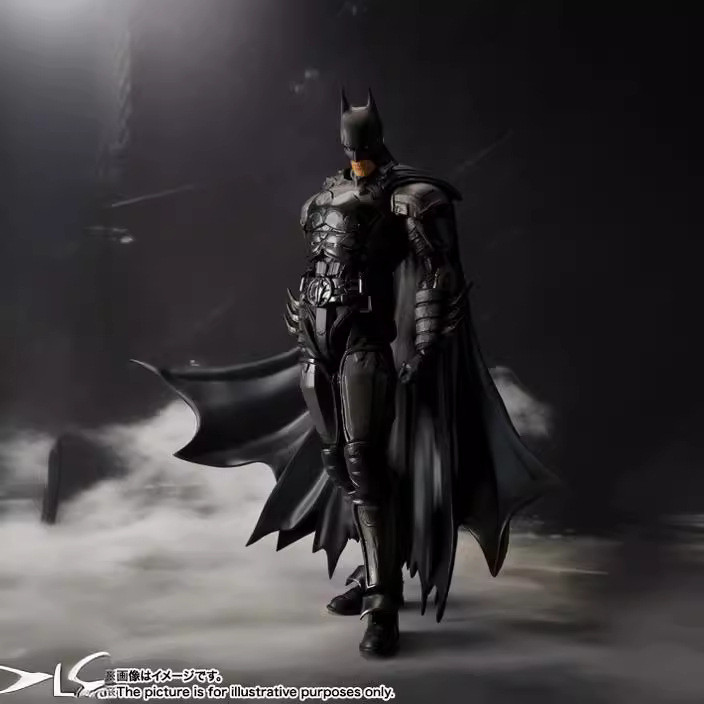 Justice League Batman SHF Injustice League Movable Ornament Model Figure Fast Shipping