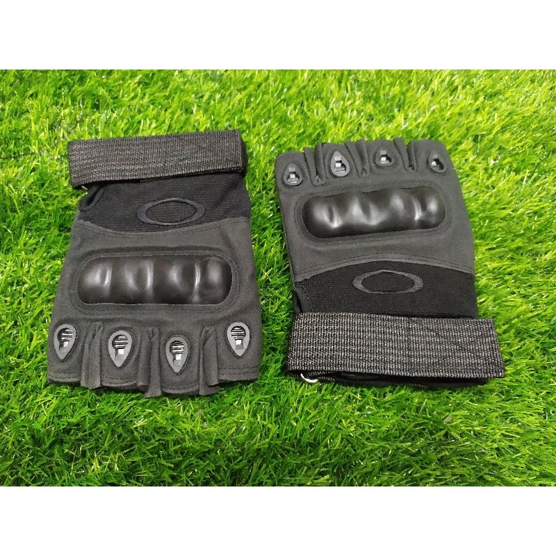ถุงมือ Okley สีดํา**