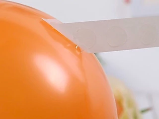 กาวแปะลูกโป่ง 100 จุด Balloon glue ใช้สำหรับตกแต่ง ติดลูกโป่งกับฝาผนัง เพดาน ลูกโป่งวันเกิด