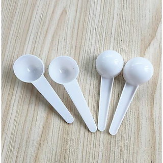 พร้อมส่ง!ช้อนพลาสติก1-2-3-5-10-15กรัม ตักนมผง เวย์โปรตีน สารเคมีช้อนตักขนมเบเกอรี่ไอศครีมเค้กมูส