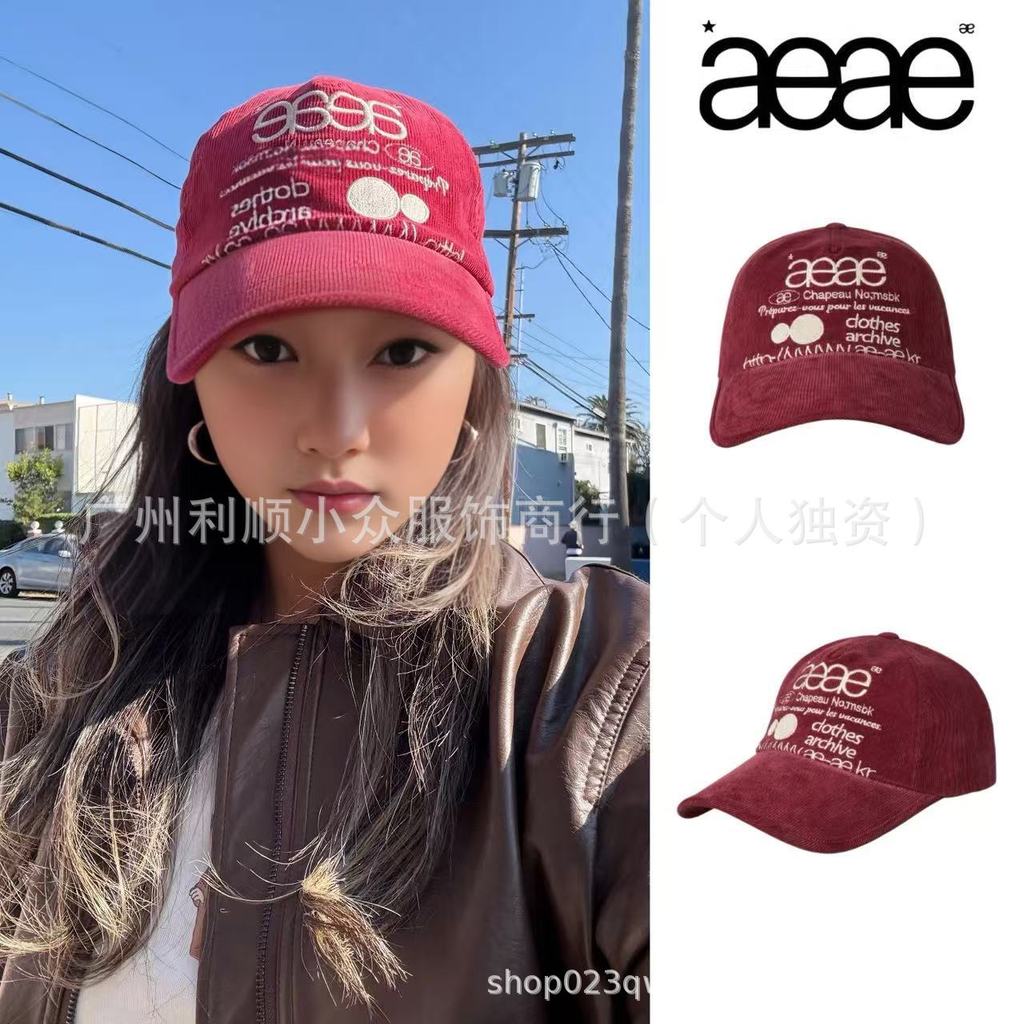 UKEY ae หมวกเบสบอลหญิงปักหมวกตัวอักษรสีแดงจับคู่หมวกกันแดด