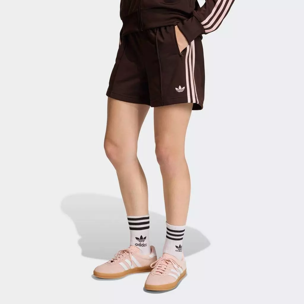 adidas Lifestyle FIREBIRD CLASSIC SHORTS Women Brown KD3672