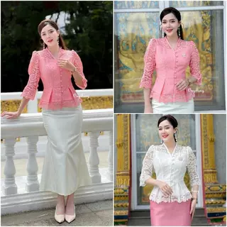 เสื้อรุ่น-Tulip ลูกไม้ดีไซน์ แขนสามส่วนจีบ กระดุมหน้าแกะได้ อัดกาว เสื้อใส่ทำบุญ เสื้อออกงาน OngTong