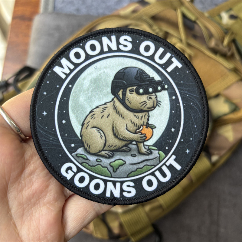 ยุทธวิธี MOONS OUT GOONS OUT พิมพ์แพทช์บนเสื้อผ้า Morale Badge Hook Loop Patch กระเป๋าเป้สะพายหลังสต