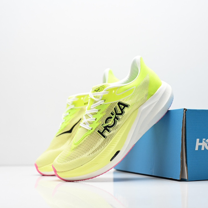 4E48 HOKA ONE ONE Rocket X 3 รองเท้าวิ่งผู้หญิง ออกแบบมาเพื่อดูดซับแรงกระแทกของการวิ่ง