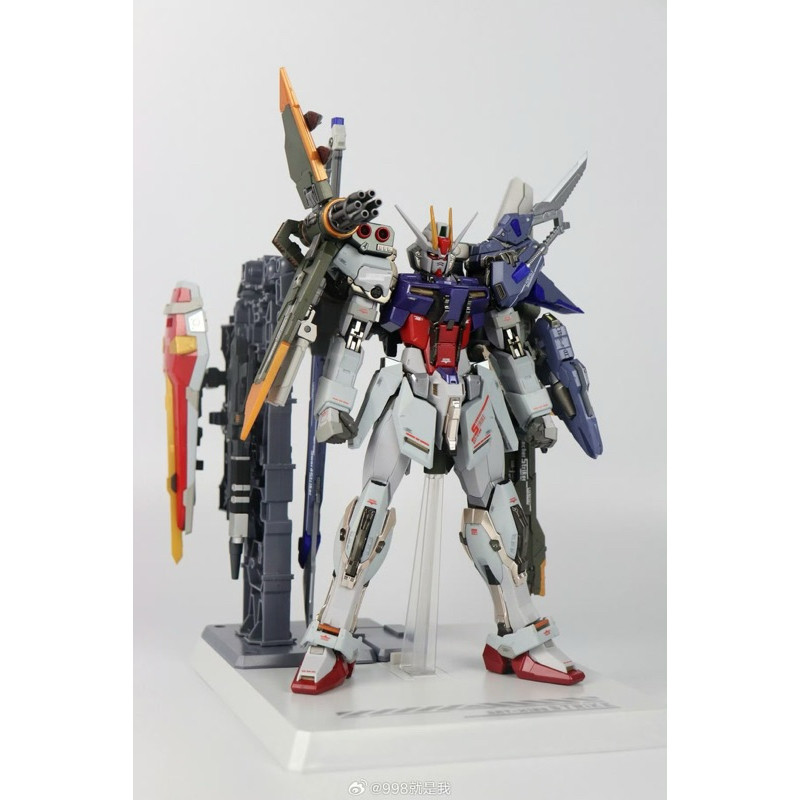 ▶️พร้อมส่ง◀️[Daban] 8829 : 1/100 Launcher & Sword Strike Ver.MB