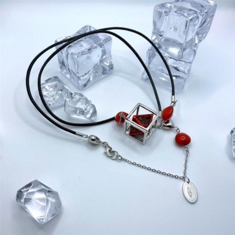 หนังสือกิจกรรมไม่ตัดสินใจ ครบรอบ Crimson Feast Festival Token ซ้ายสไตล์เดียวกัน Red Bean สร้อยคอลูกเ