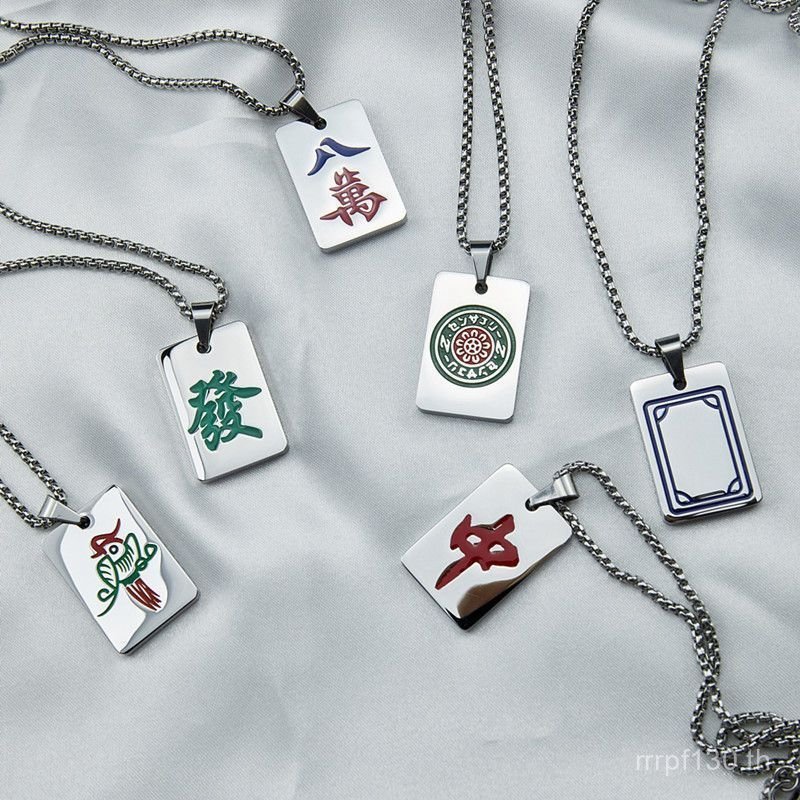 สร้อยคอแฟชั่นสำหรับหนุ่มๆ ออกแบบเพื่อฤดูกาลกันหนาวและงานมอบปริญญา แพคเกจของขวัญทันสมัย Q59K