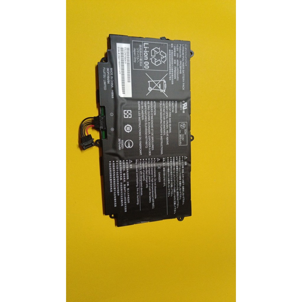 แบตเตอรี่แล็ปท็อป Fujitsu FPCBP448 FPB0322S Q736 Q737 Q775 ของแท้
