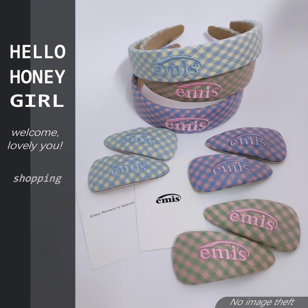 [Hello Honey Girl] กิ๊บติดผมสามเหลี่ยมสีอ่อน Emis Korea ลายสก็อต พร้อมส่งได้