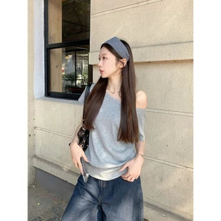 พร้อมส่ง ทรงหลวม เสื้อยืดเปิดไหล่ เสื้อเเขนสั้นผู้หญิง ใส่เเบบเปิดไหล่ได้ ผ้านิ่ม Lalita