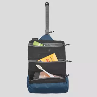 Decathlon Ultra Light And Compact Toiletry Bag กระเป๋าใส่อุปกรณ์อาบน้ำแบบพับได้น้ำหนักเบาเป็นพิเศษสำหรับเทรคกิ้ง - Blue