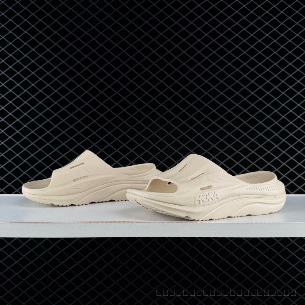 Hoka One One Ora Recovery Slide 3 รองเท้าแตะสําหรับผู้ชายและผู้หญิงกลางแจ้งรองเท้าแตะแบน EVA 58N9 5H