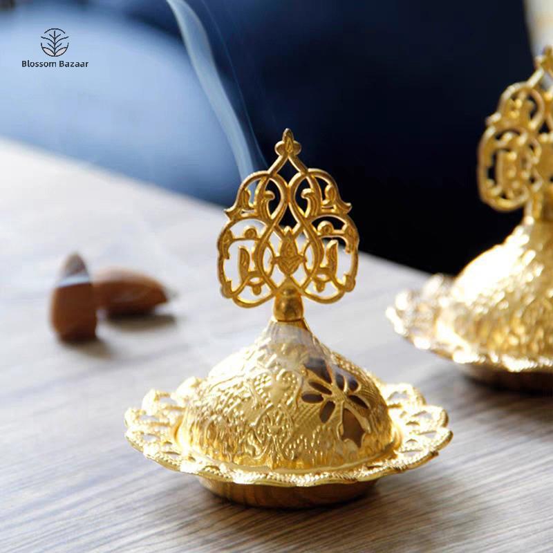 Blossom Bazaar ธูป Burner Hollow Golden Tower Oil Burner อาหรับสไตล์ Censer สําหรับ Home Hotel ผู้ถื