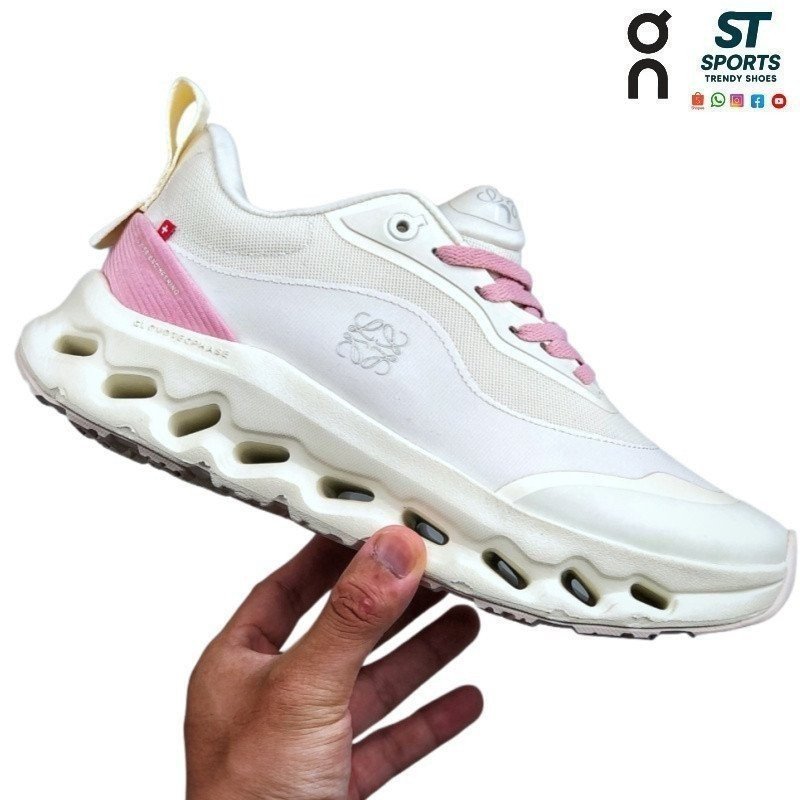 Loewe loewe cloudเอียง2.0 รองเท้าผู้ชาย รองเท้าผู้หญิง รองเท้าวิ่งอินเทรนด์