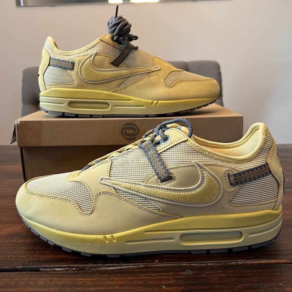 Air Max 1 Travis Scott Cactus Jack Saturn Gold Shoes DO9392-700 กล่องใหม่