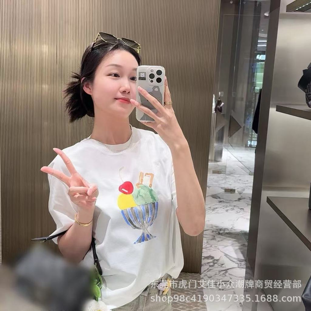 3W04 เอฟดี #Chest Sundae Ice Cream Casual Short-Sleeved Couple Wear All-Match Loose College T-Shirt 