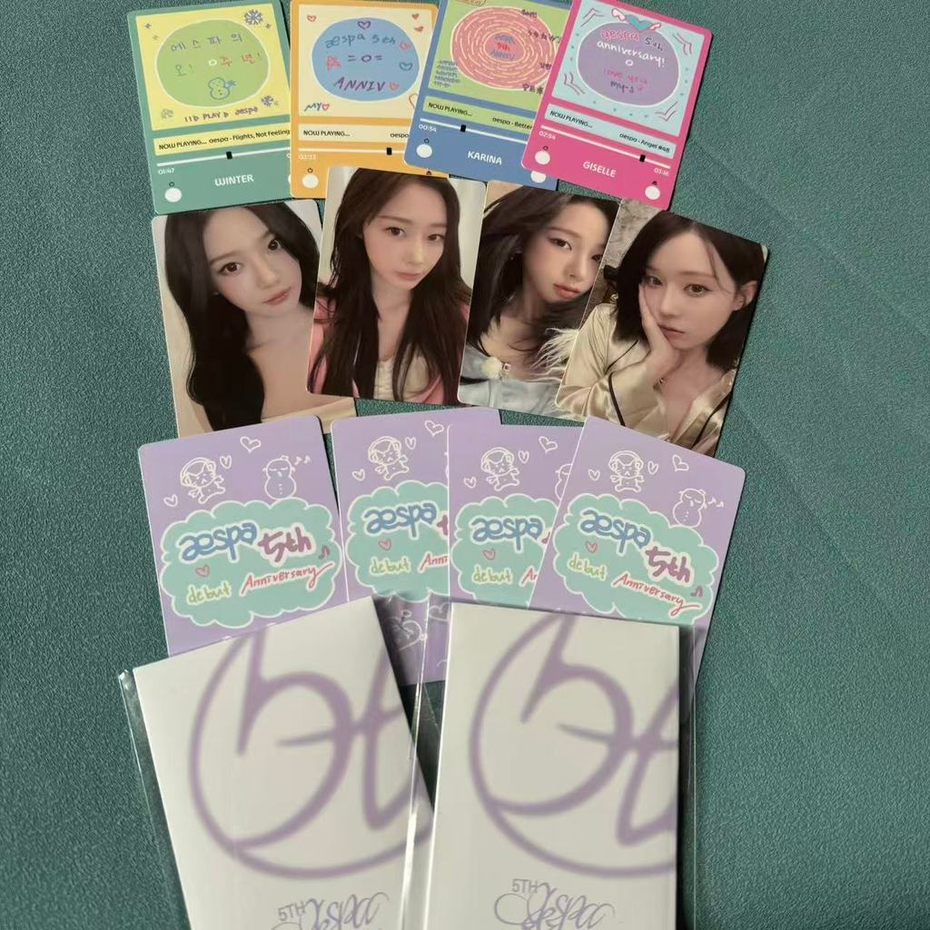 การ์ดนําโชค Aespa 5th Anniversary รอบการ์ดนําโชค Aespa 5th Anniversary แพ็ค 3 อัน ยังไม่เปิด