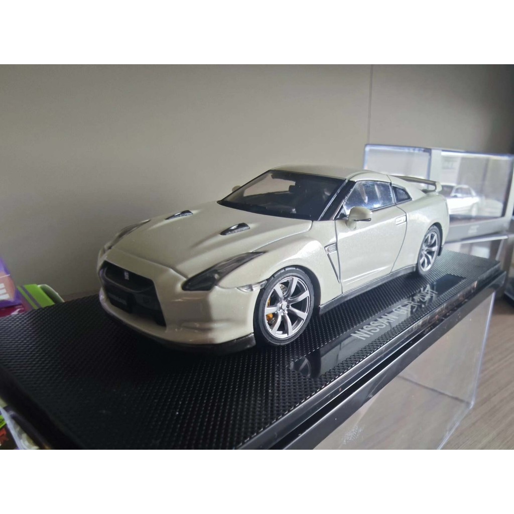 1: 43 Ebbro Nissan Nissan GT-R G (หากมีคําถามใด ๆ โปรดติดต่อฝ่ายบริการลูกค้าออนไลน์ได้)
