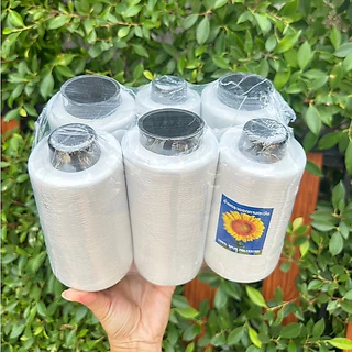 [[ แพ็ค 6 หลอด ]] ด้ายฟูน้อย ด้ายฟู (ขนาด 250 กรัม) จักรโพ้ง จักรลา เส้นด้ายเหนียว ทนความร้อน