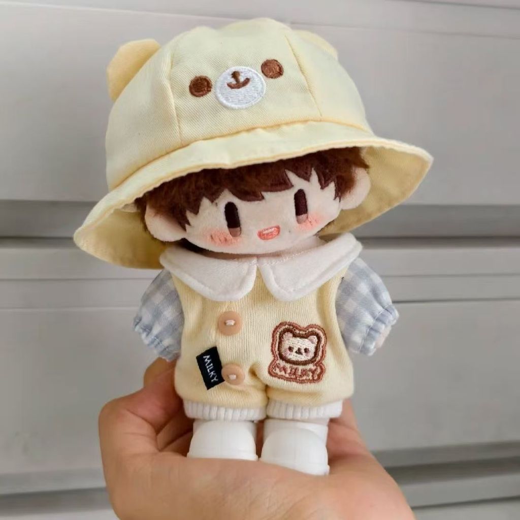 10เซนติเมตรตุ๊กตาผ้าฝ้ายตุ๊กตา เจ ผู้ตัดสิน หมวกสูทร่างกายปกติอนุบาลครีมสีเหลือง เจ ผู้ตัดสิน