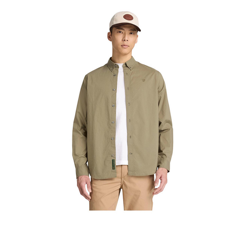 Timberland เสื้อเชิ้ตป็อปลินแขนยาว ผู้ชาย สี Olive