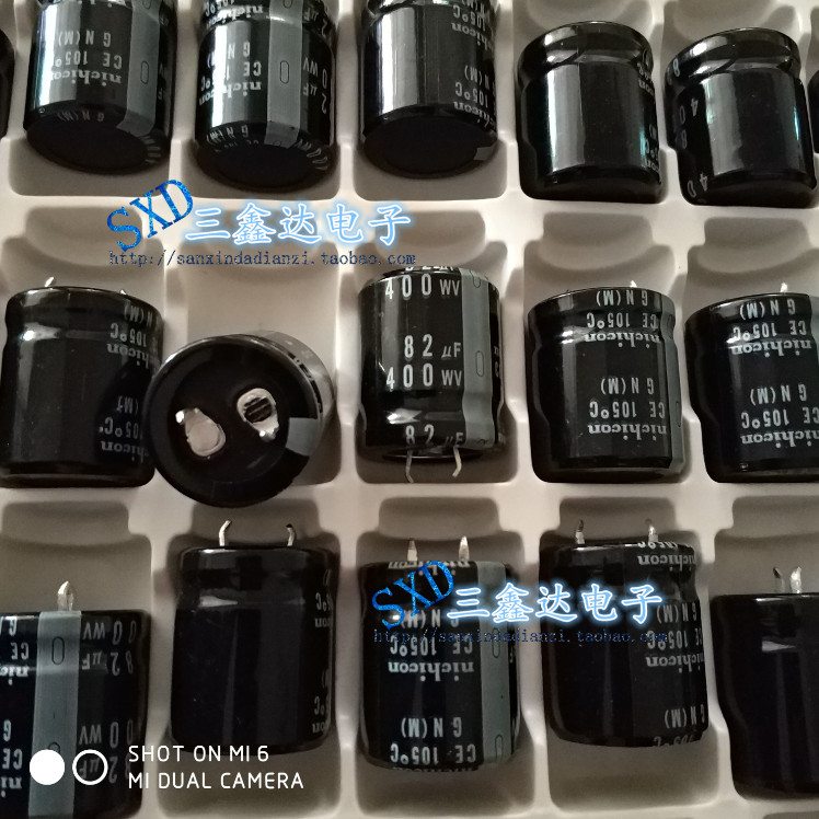 400V82UF 82UF400V ยี่ห้อใหม่นําเข้าเครื่องขยายเสียง Electrolytic Capacitor 22 * 25 สินค้าของแท้