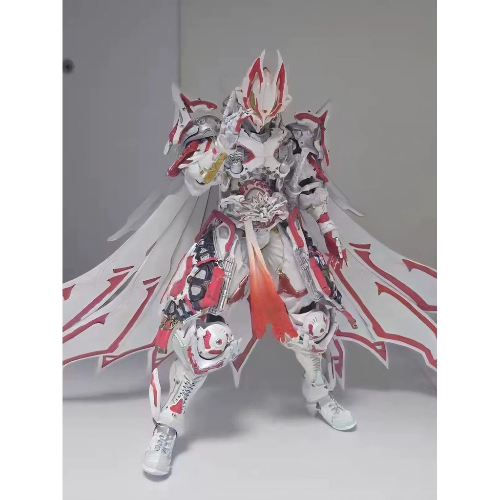 SIC Kamen Rider Kamen Rider sic Muni Grey Fox สไตล์เดียวกันการปรับเปลี่ยนโมเดลสีขาว