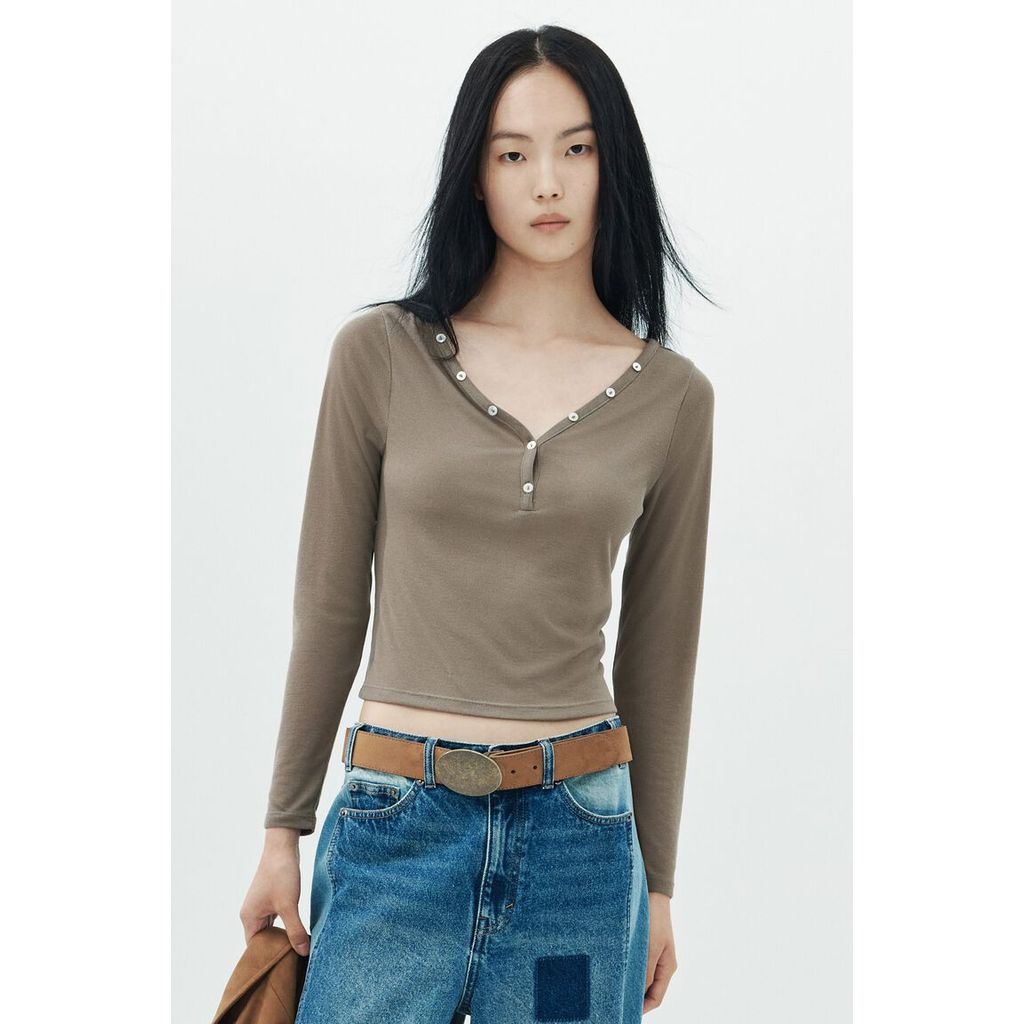 H&M بلوزة نسائية محبوكة بأزرار — صورة 5