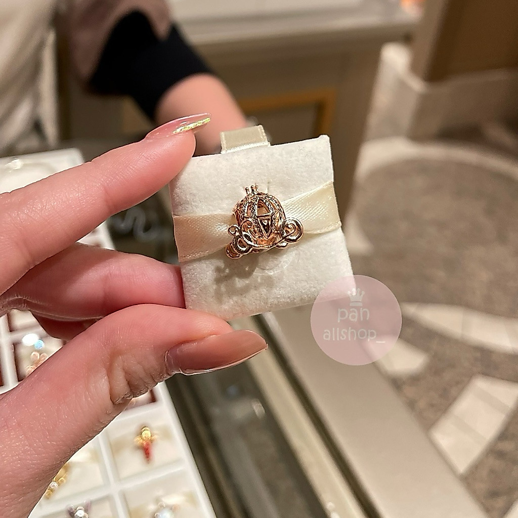 (ของแท้100%)Pandora rose disney charm รถฟักทอง cinderella