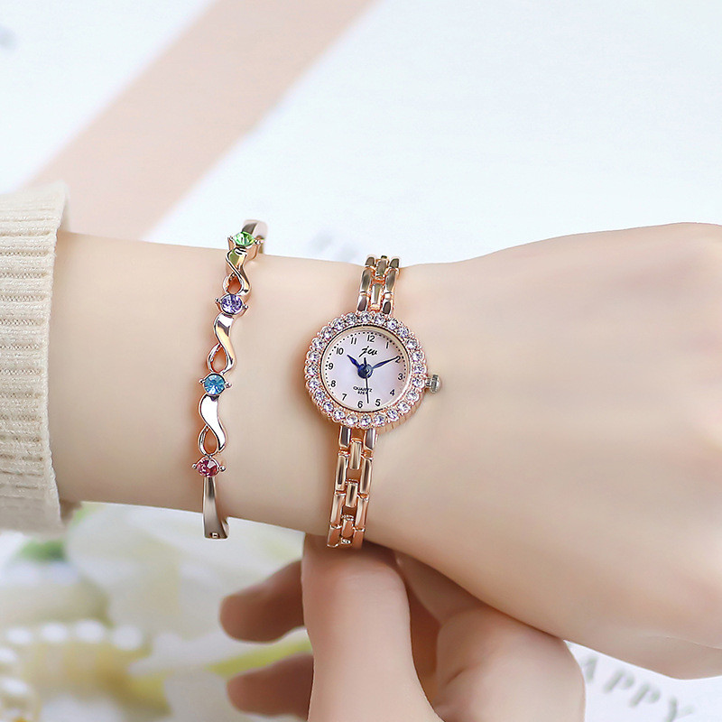 [จัดส่งในวันเดียวกัน] JW Diamond Alloy Bracelet Watch Student Style High-End Quartz Watch Ladies Nic