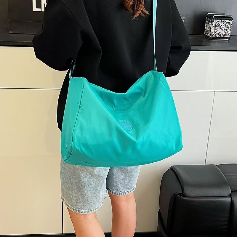 Casual Fashion Nylon All-Match Fitness Messenger 8.7