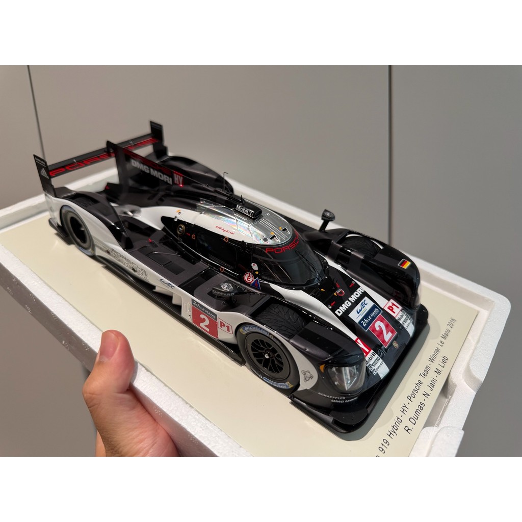 [Out-of-Print Single] Spark 1/18 porsche porsche 919 Hybrid No. 2 รถ 2016 porsche 24-Hour Endurance 